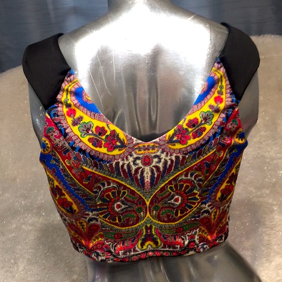 BEBE paisley crop top - Picture 2 of 6